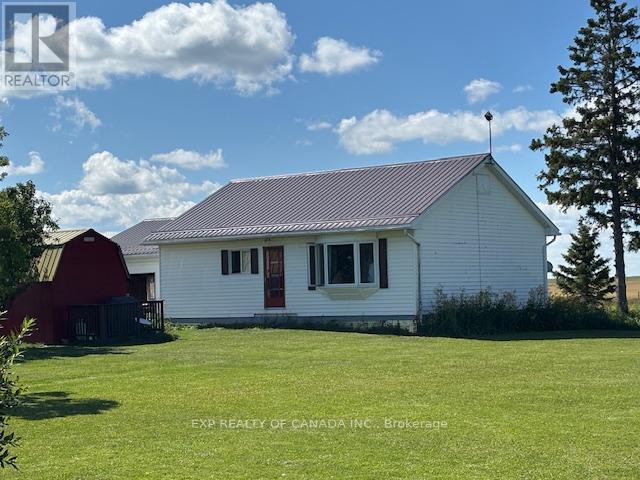 Photo 3 of 1359 Genier Road, Cochrane ON