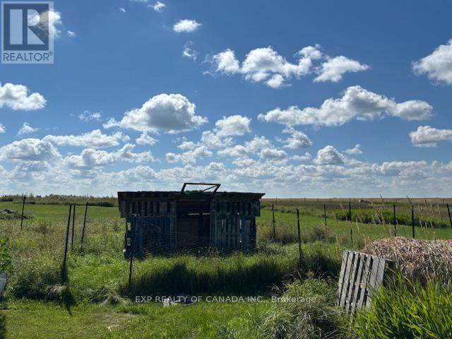 Photo 8 of 1359 Genier Road, Cochrane ON
