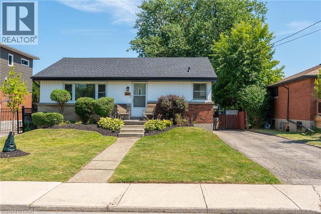 Photo 1 of 309 East 45th Street, Hamilton ON