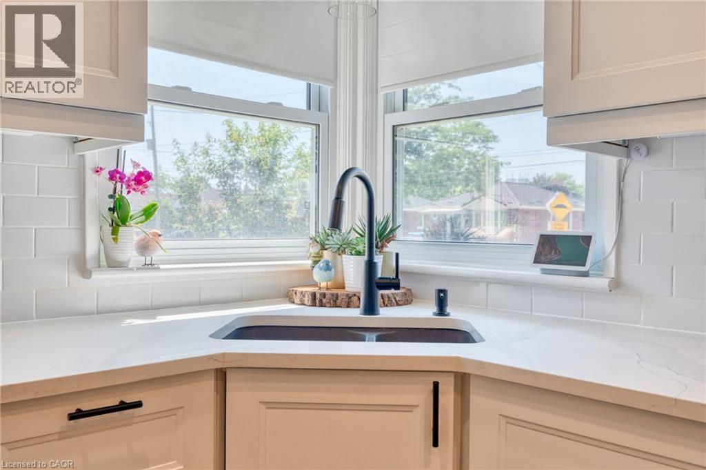 Photo 14 of 309 East 45th Street, Hamilton ON