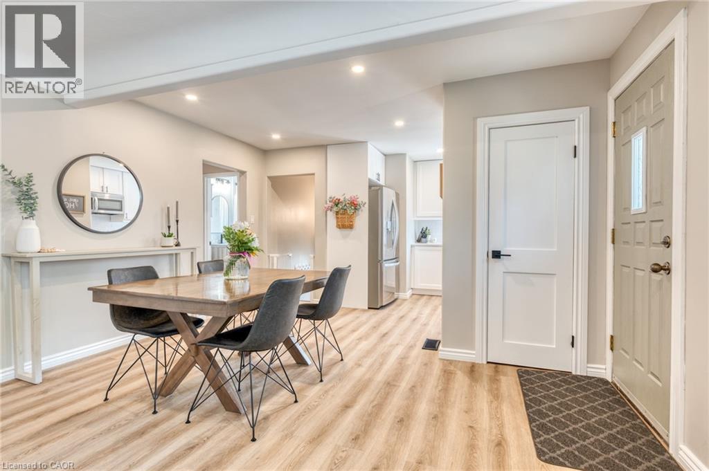 Photo 3 of 309 East 45th Street, Hamilton ON