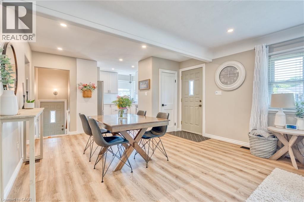 Photo 5 of 309 East 45th Street, Hamilton ON