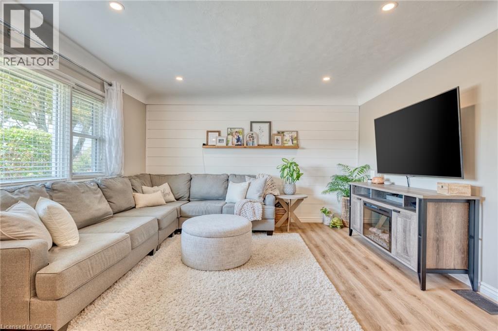 Photo 8 of 309 East 45th Street, Hamilton ON