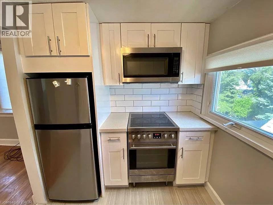Photo 2 of 506 Upper Sherman Avenue Unit Upper, Hamilton ON