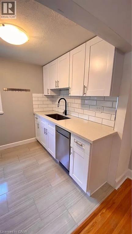 Photo 4 of 506 Upper Sherman Avenue Unit Upper, Hamilton ON