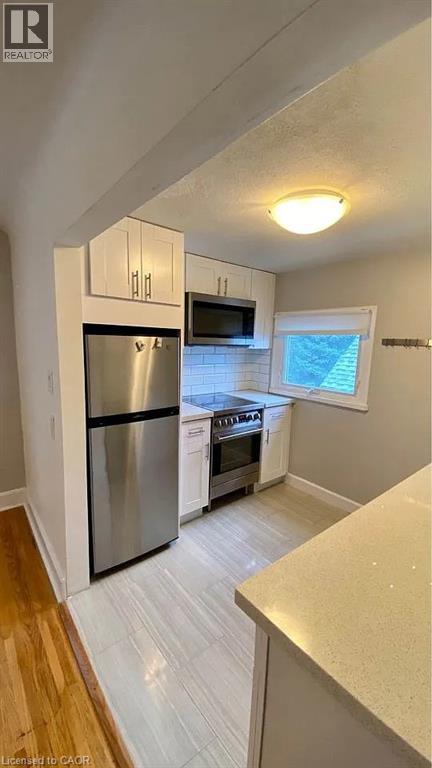 Photo 6 of 506 Upper Sherman Avenue Unit Upper, Hamilton ON