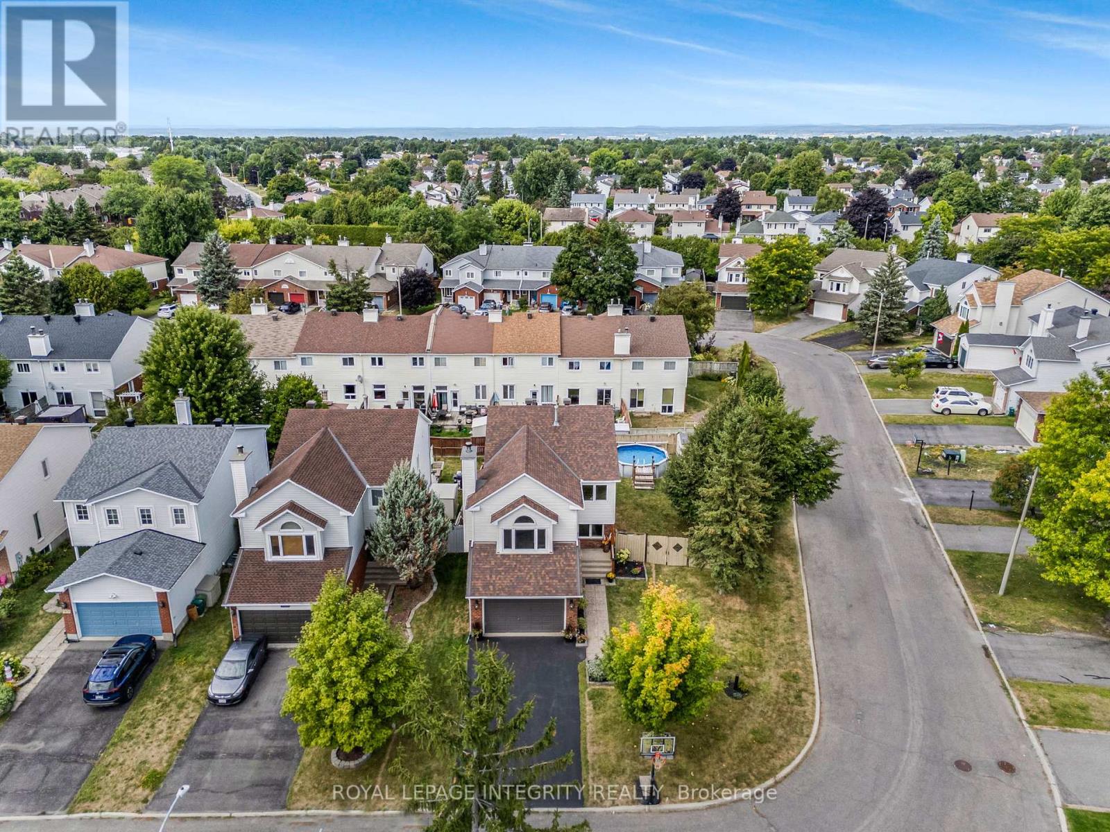 Photo 33 of 589 Pocono Crescent, Ottawa ON