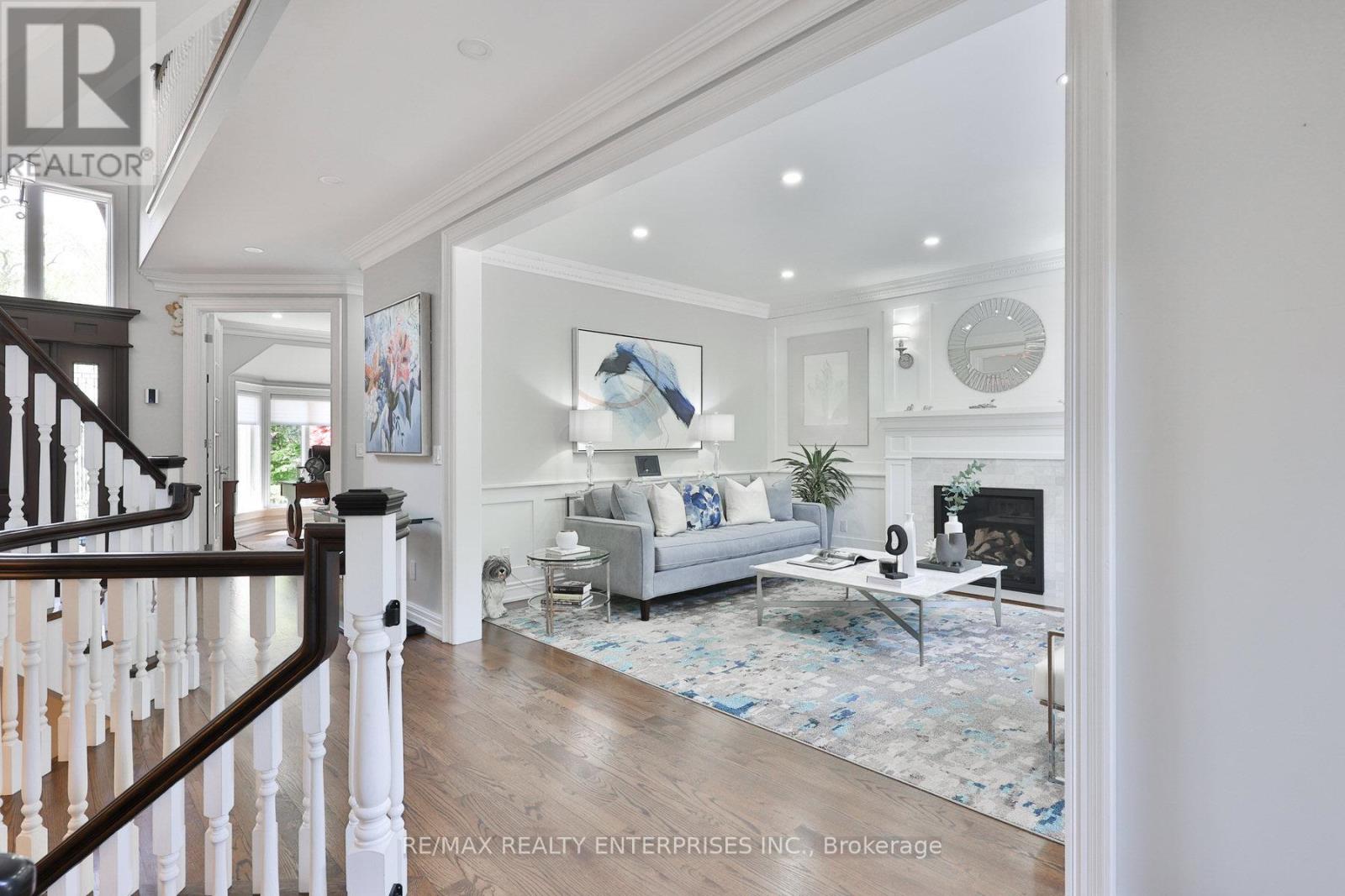 Photo 13 of 1277 Woodeden Drive, Mississauga ON