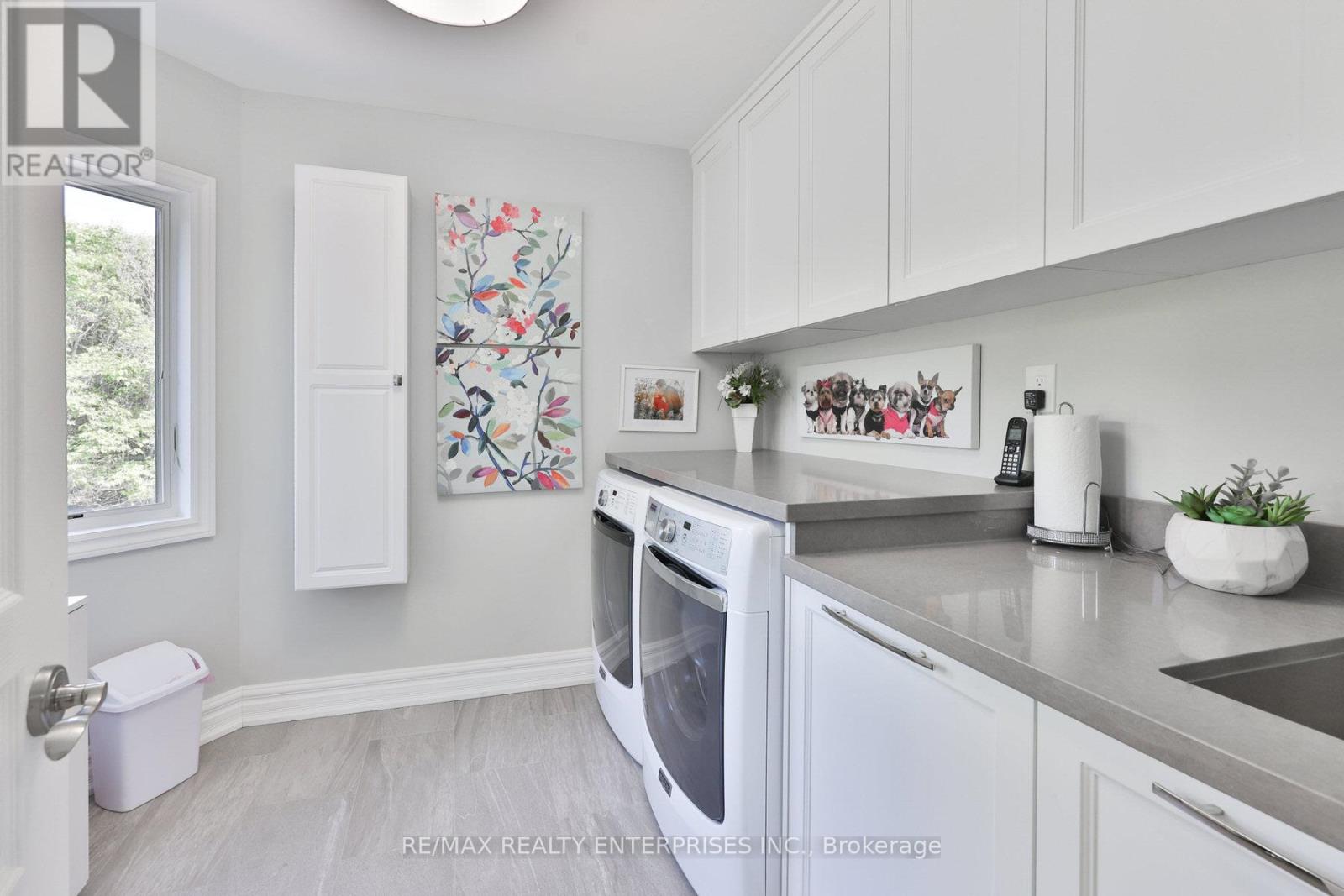 Photo 29 of 1277 Woodeden Drive, Mississauga ON