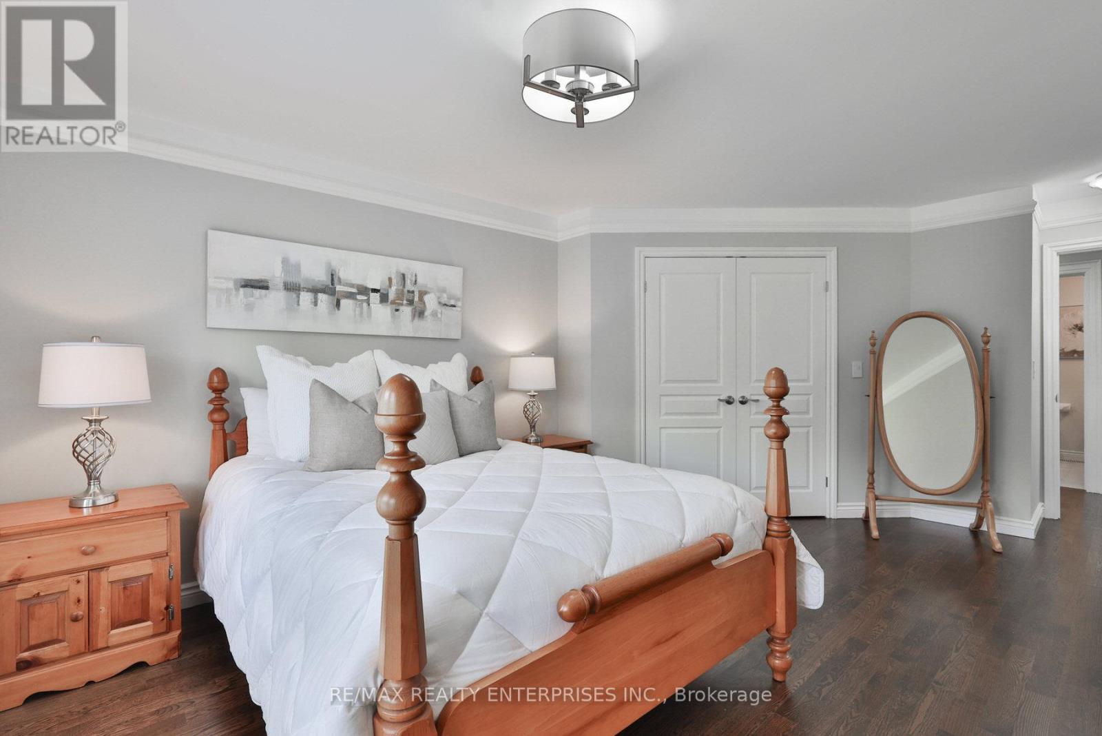 Photo 27 of 1277 Woodeden Drive, Mississauga ON
