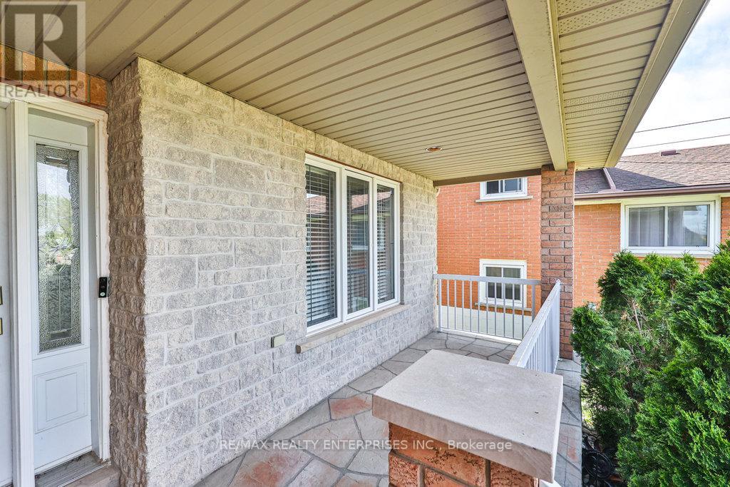 Photo 6 of 248 1 2 Millen Road, Hamilton ON