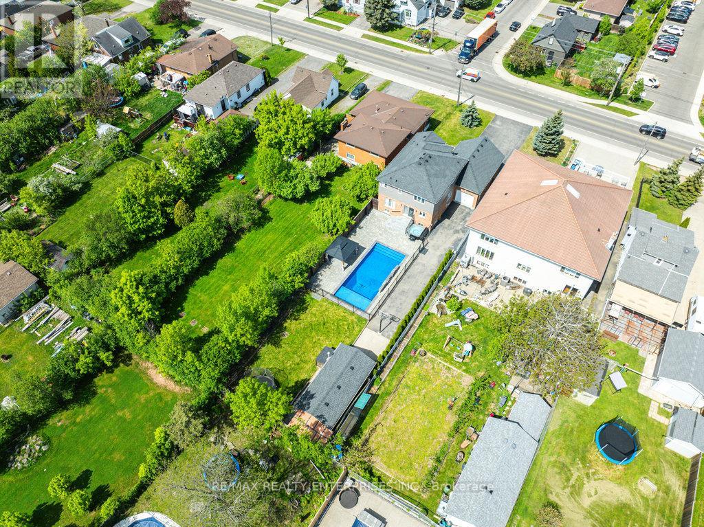 Photo 42 of 248 1 2 Millen Road, Hamilton ON