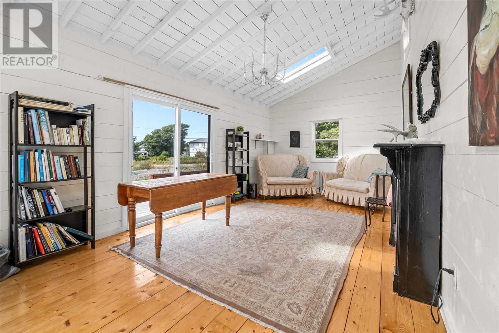 101 Main Road - 41