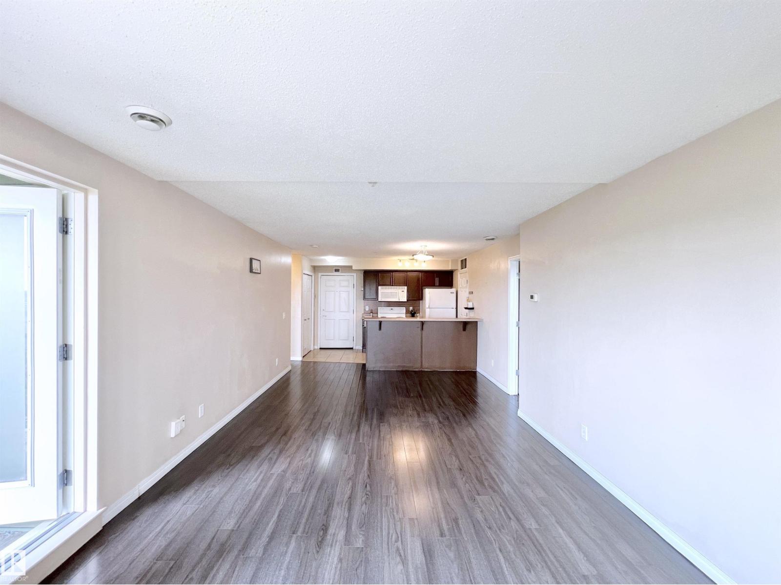 Photo 13 of 311 6925 199 St Nw, Edmonton AB