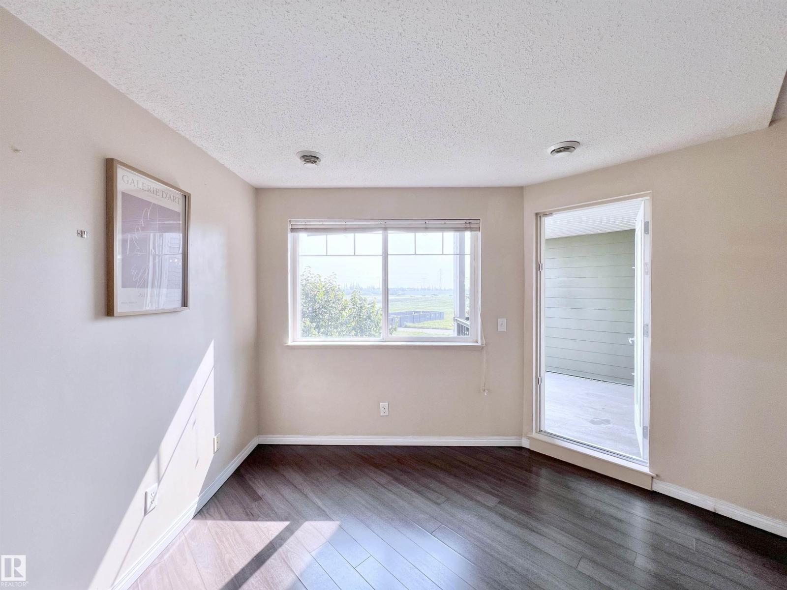 Photo 15 of 311 6925 199 St Nw, Edmonton AB