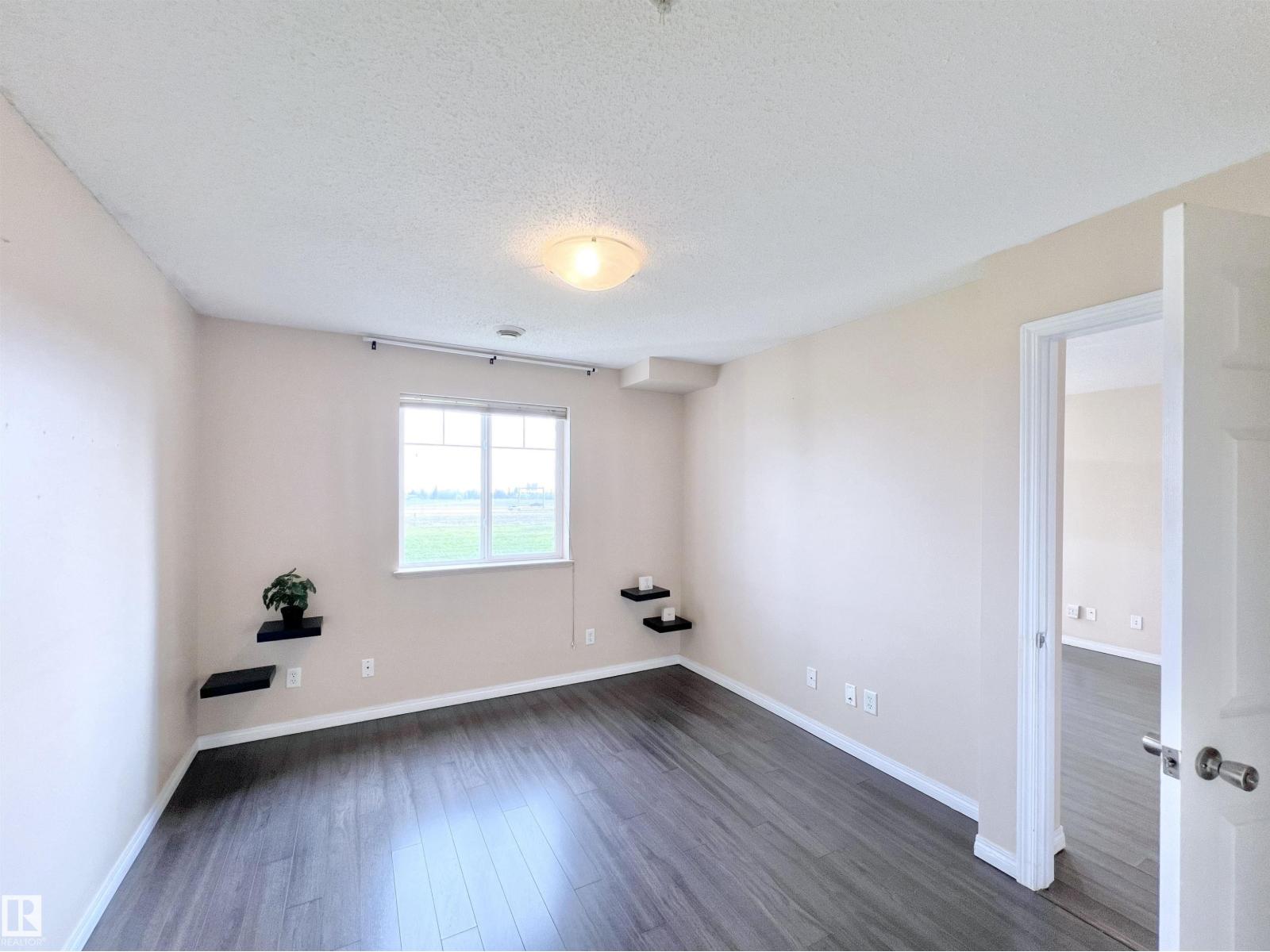 Photo 22 of 311 6925 199 St Nw, Edmonton AB
