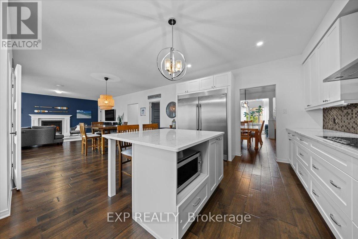 Photo 14 of 209 Rover Street, Ottawa ON