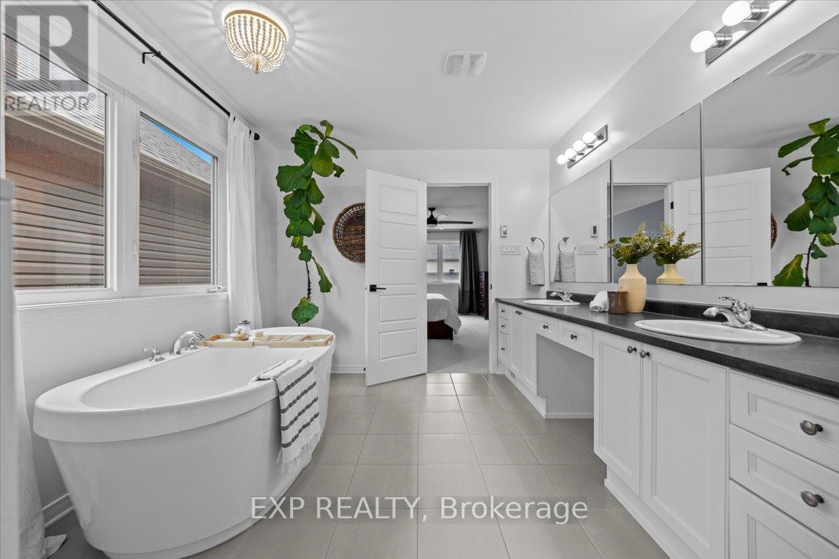 Photo 30 of 209 Rover Street, Ottawa ON