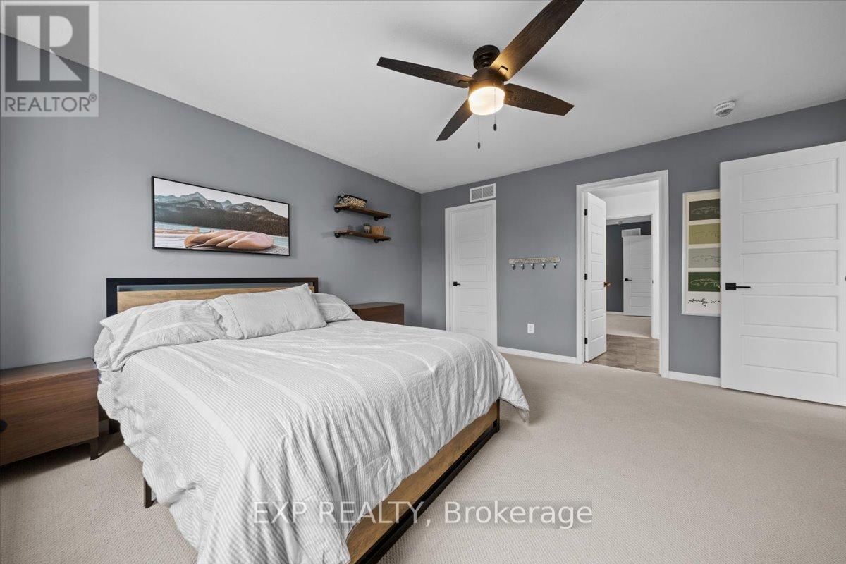 Photo 32 of 209 Rover Street, Ottawa ON