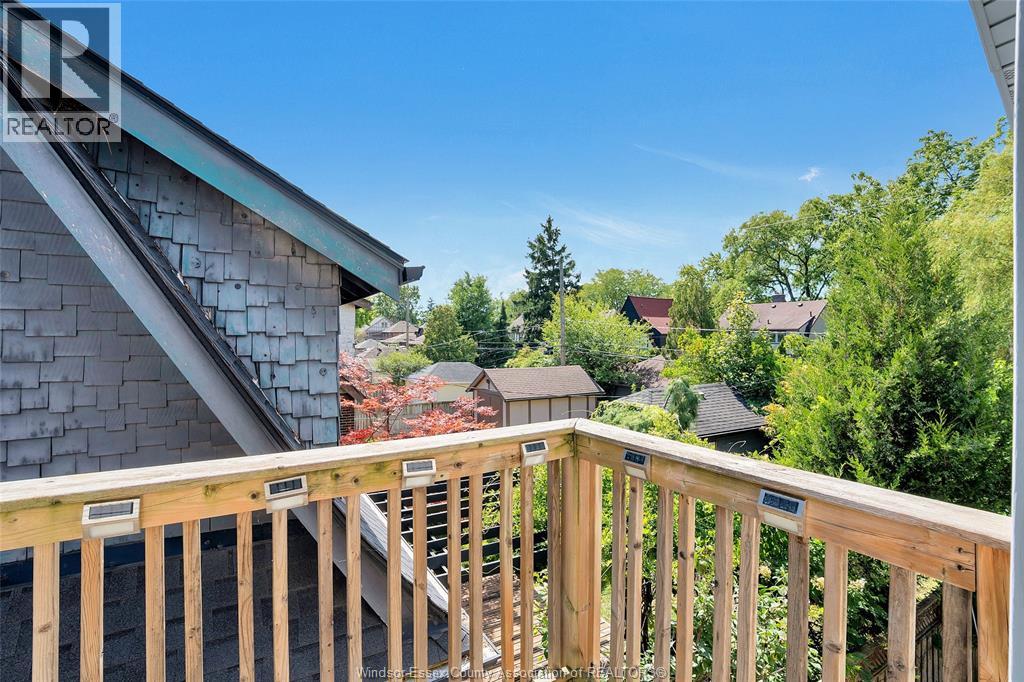 Photo 19 of 2157 Pelissier, Windsor ON
