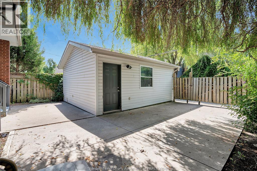 Photo 26 of 2157 Pelissier, Windsor ON