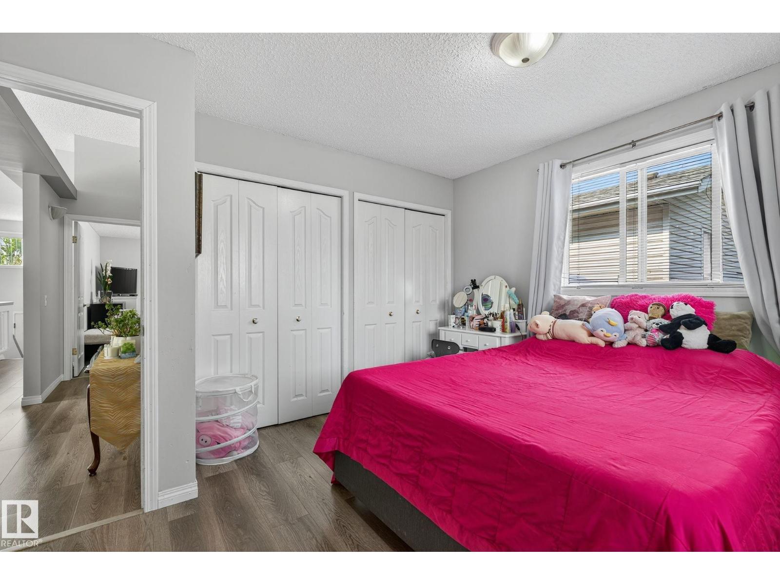 Photo 29 of 1051 Jones Cr Nw, Edmonton AB