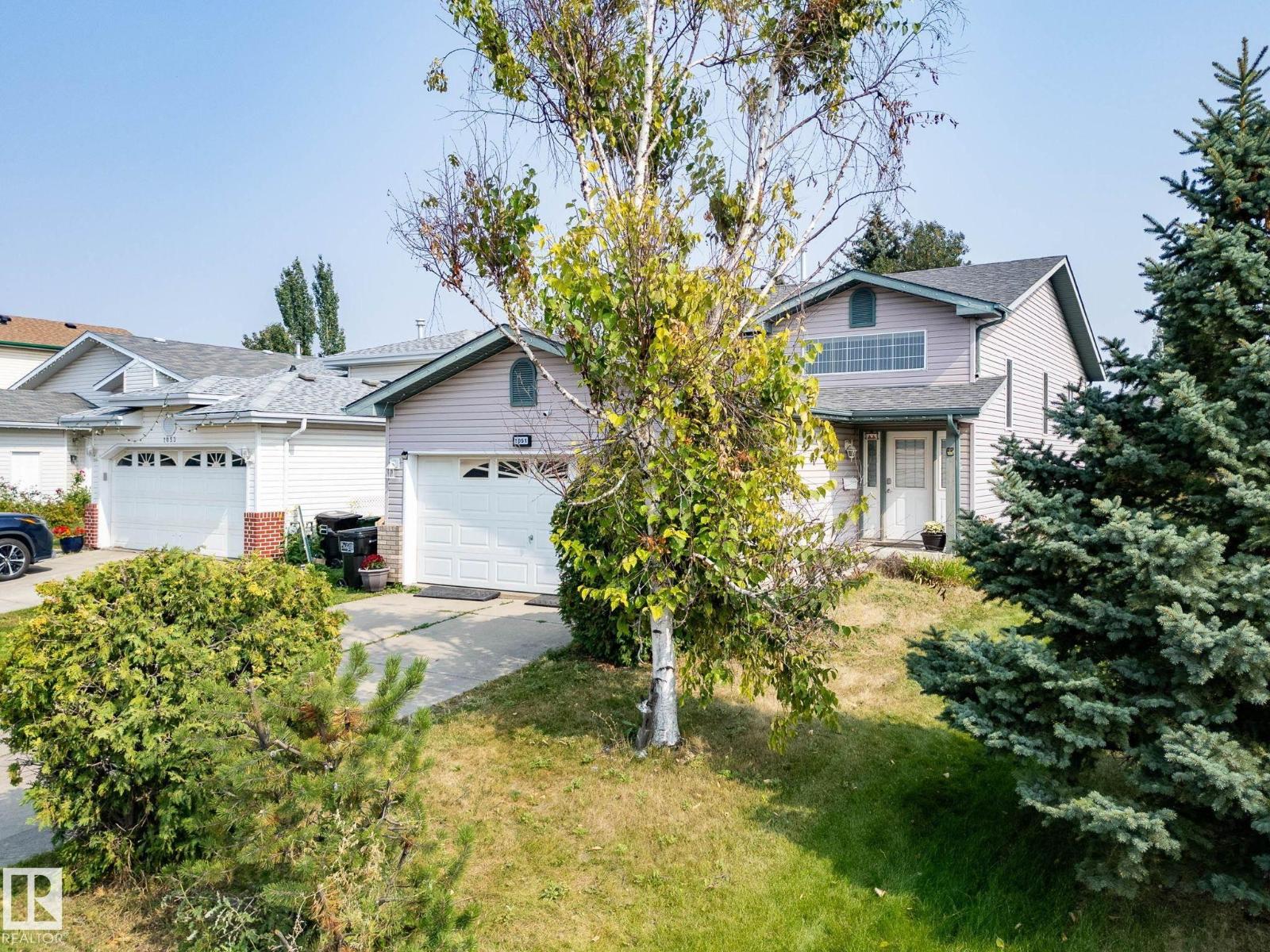 Photo 6 of 1051 Jones Cr Nw, Edmonton AB