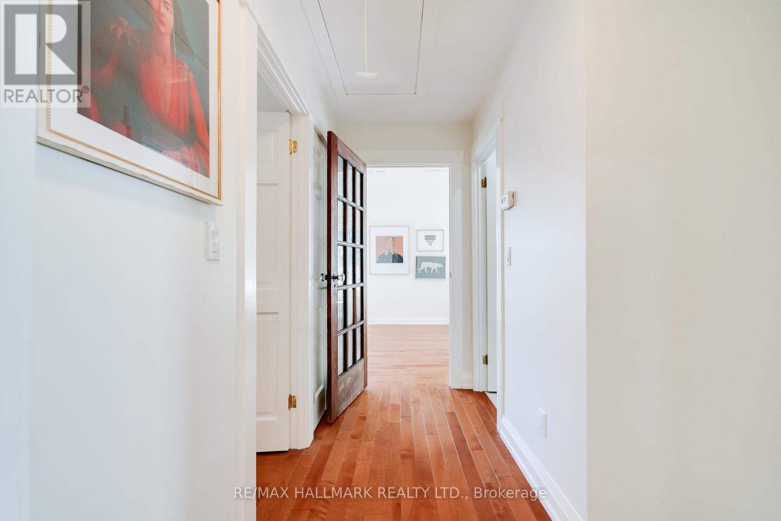 Photo 10 of 16 Haig Avenue, Toronto ON