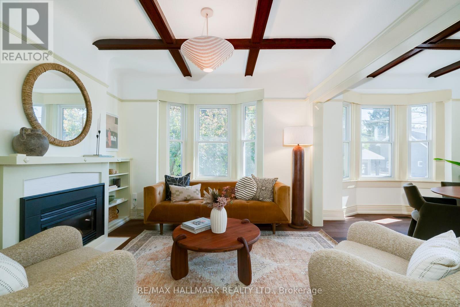 Photo 3 of 16 Haig Avenue, Toronto ON