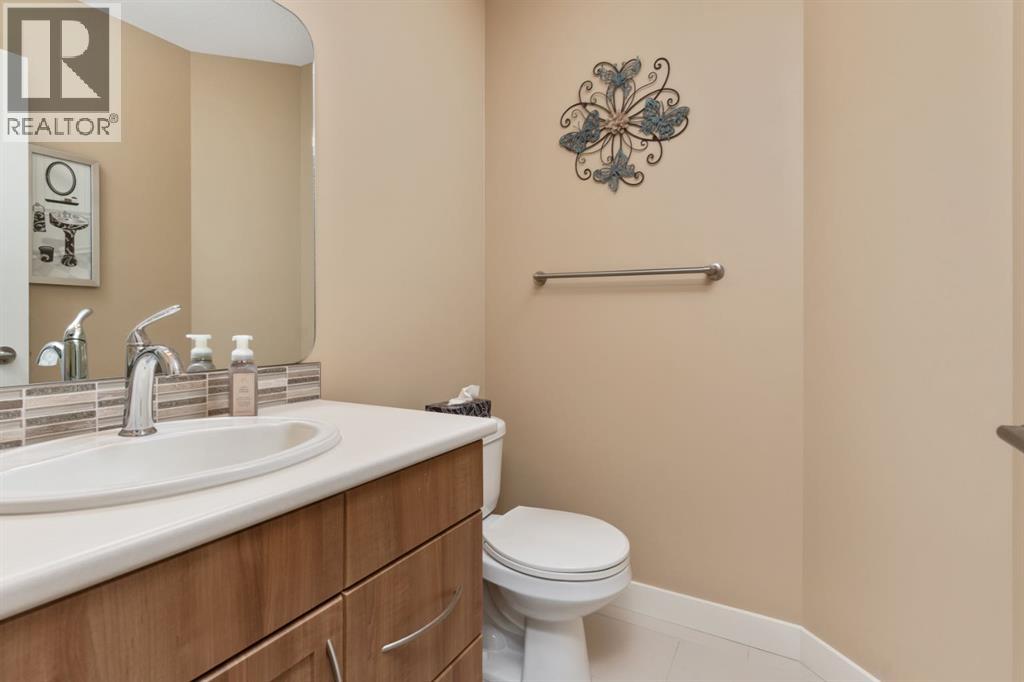 Photo 6 of 2607 63 Street, Camrose AB
