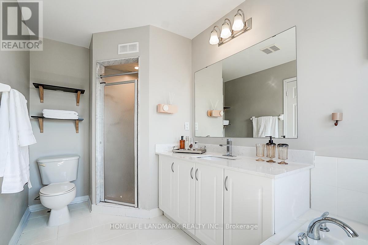 Photo 31 of 891 Bur Oak Avenue, Markham ON