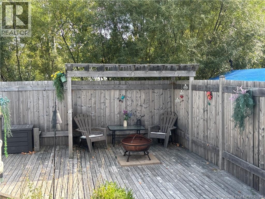 Photo 19 of 676 Rue Principale, Beresford NB