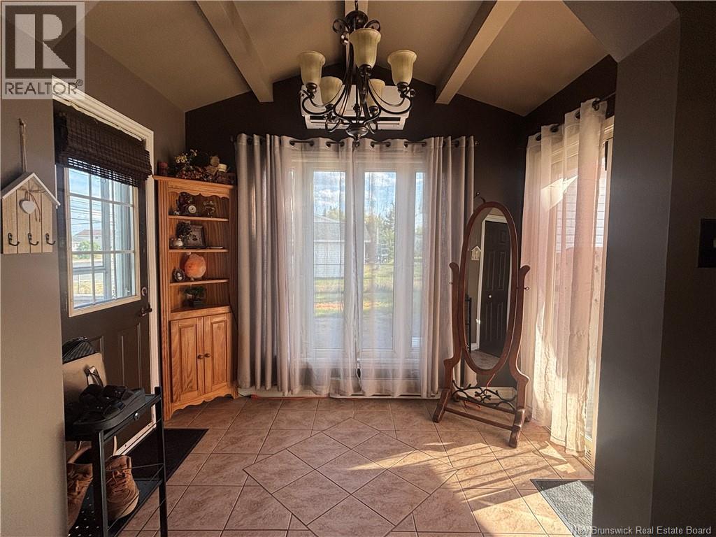 Photo 31 of 676 Rue Principale, Beresford NB