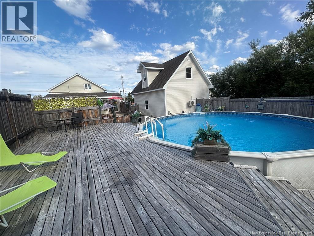 Photo 17 of 676 Rue Principale, Beresford NB