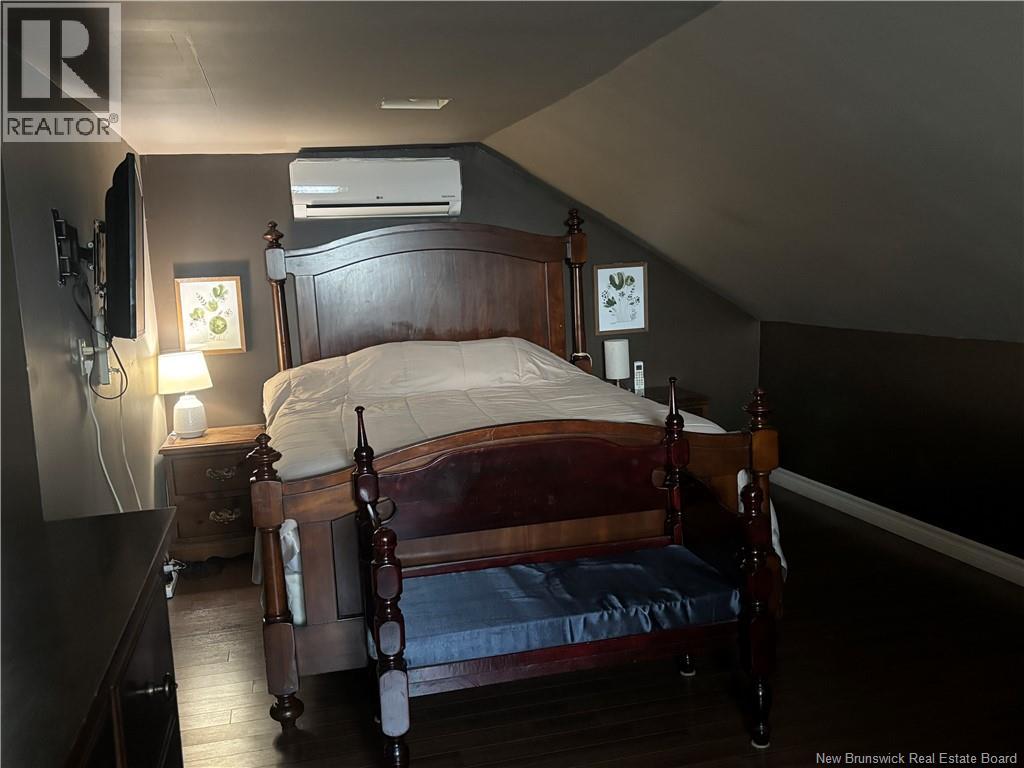 Photo 48 of 676 Rue Principale, Beresford NB