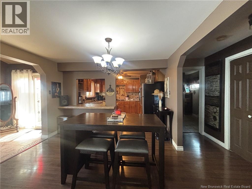 Photo 36 of 676 Rue Principale, Beresford NB
