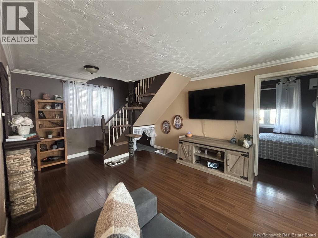 Photo 40 of 676 Rue Principale, Beresford NB