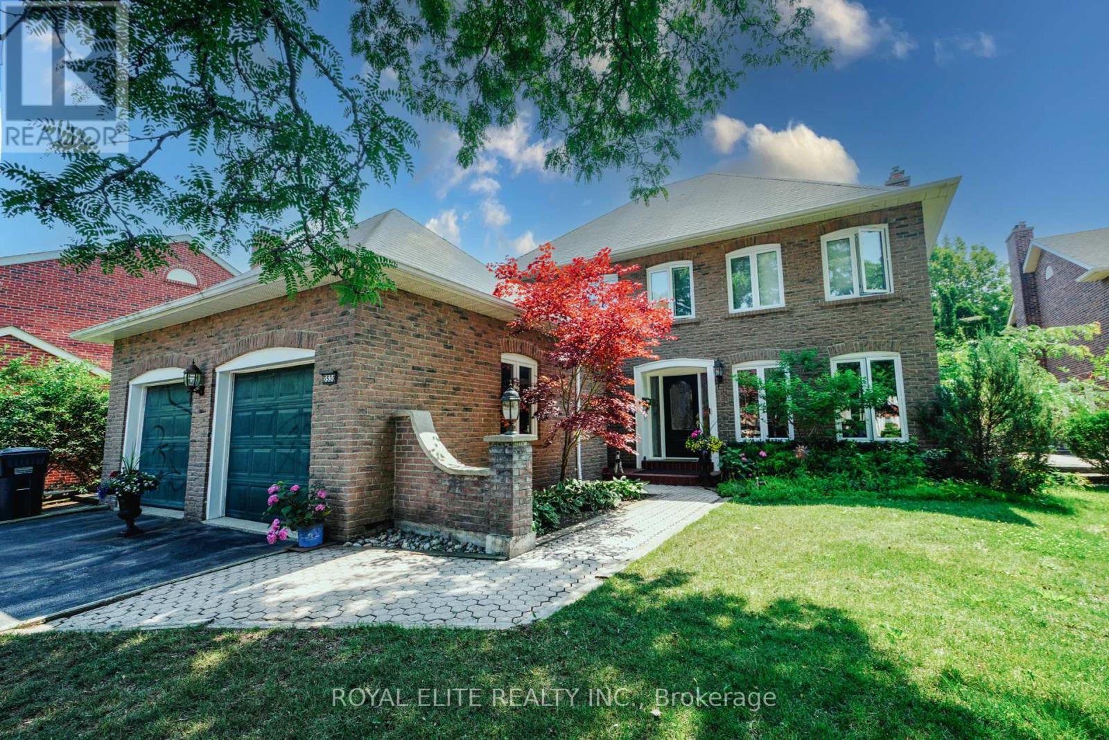 Photo 1 of 3530 Kingbird Court, Mississauga ON