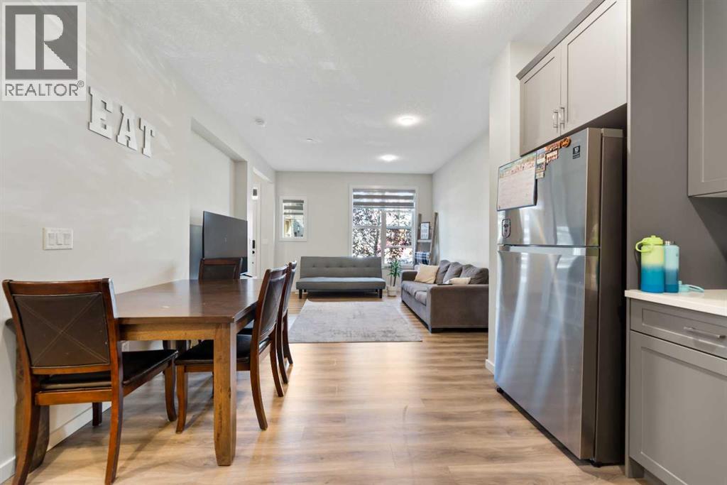 Photo 13 of 273 Lucas Avenue Nw, Calgary AB