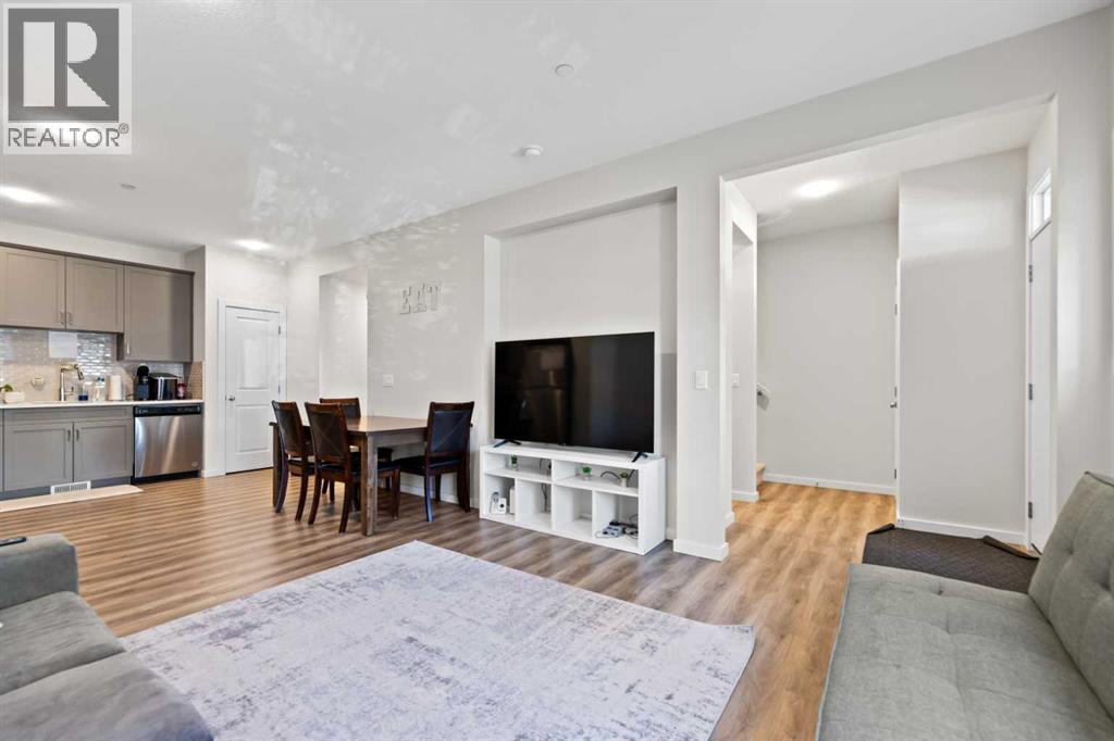 Photo 19 of 273 Lucas Avenue Nw, Calgary AB