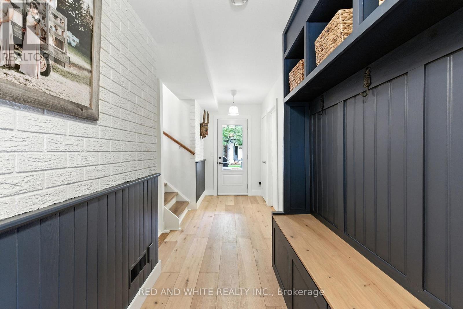 Photo 14 of 210 Northlake Drive, Waterloo ON