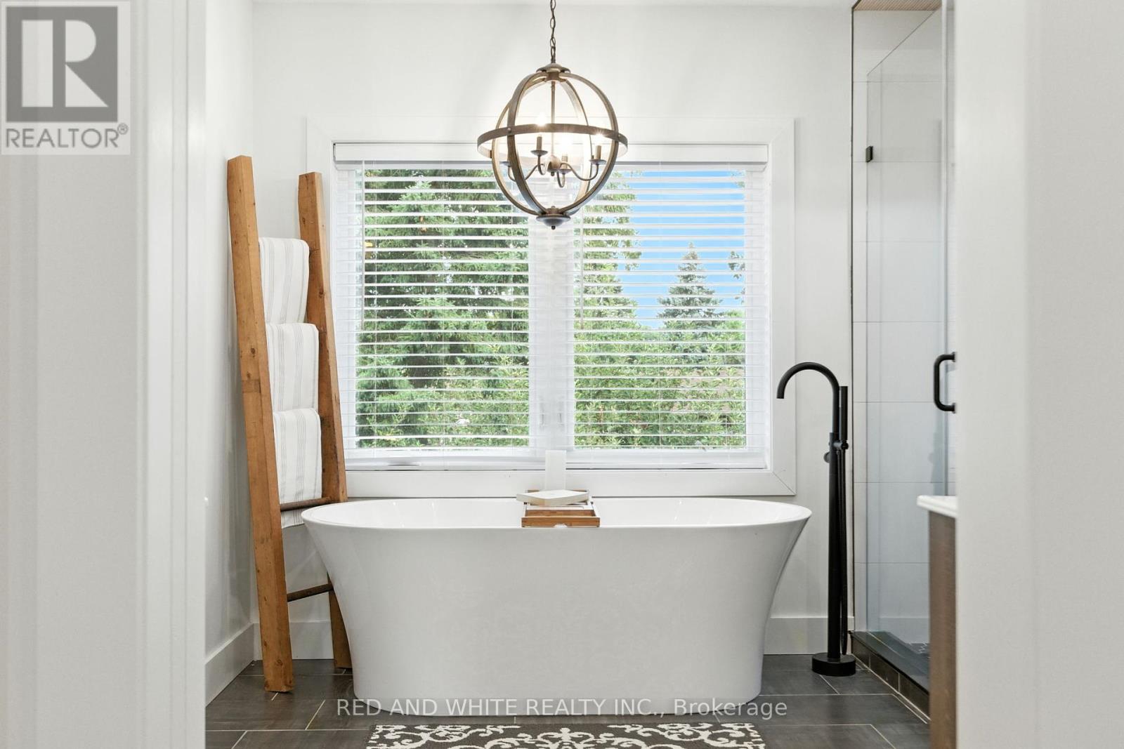 Photo 7 of 210 Northlake Drive, Waterloo ON