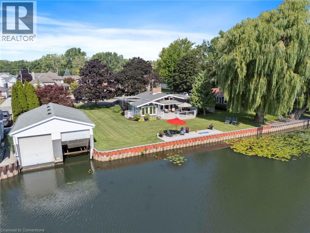 Photo 2 of 392 Cedar Drive, Turkey Point ON