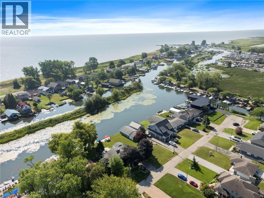 Photo 47 of 392 Cedar Drive, Turkey Point ON