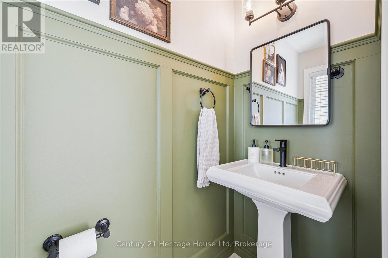 Photo 18 of 7 20 Shackleton Drive, Guelph ON