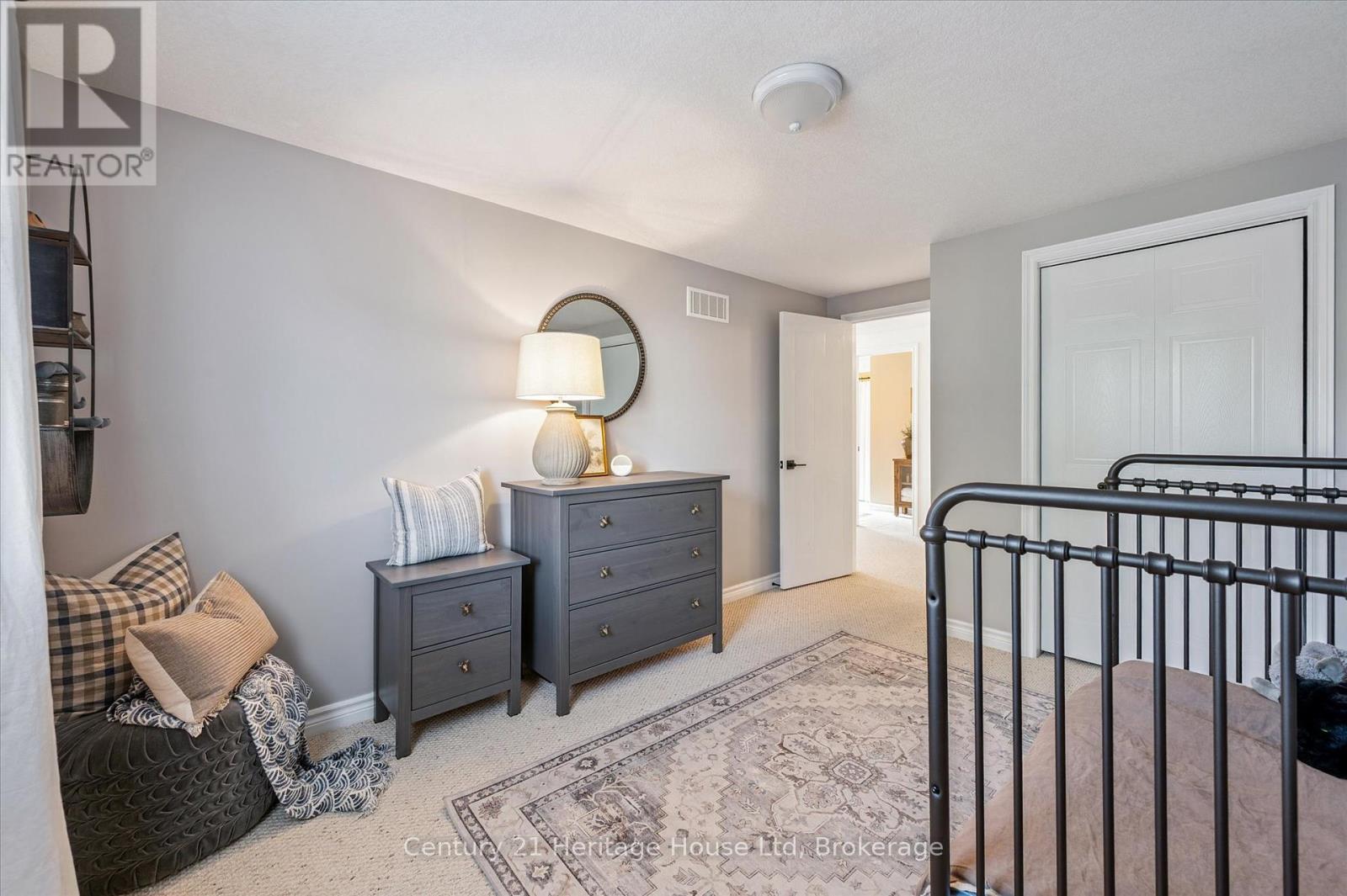 Photo 22 of 7 20 Shackleton Drive, Guelph ON
