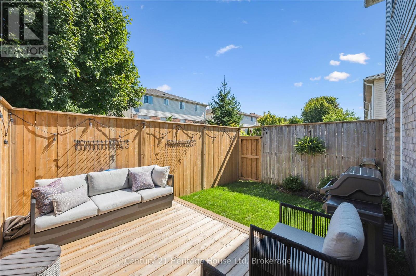 Photo 34 of 7 20 Shackleton Drive, Guelph ON