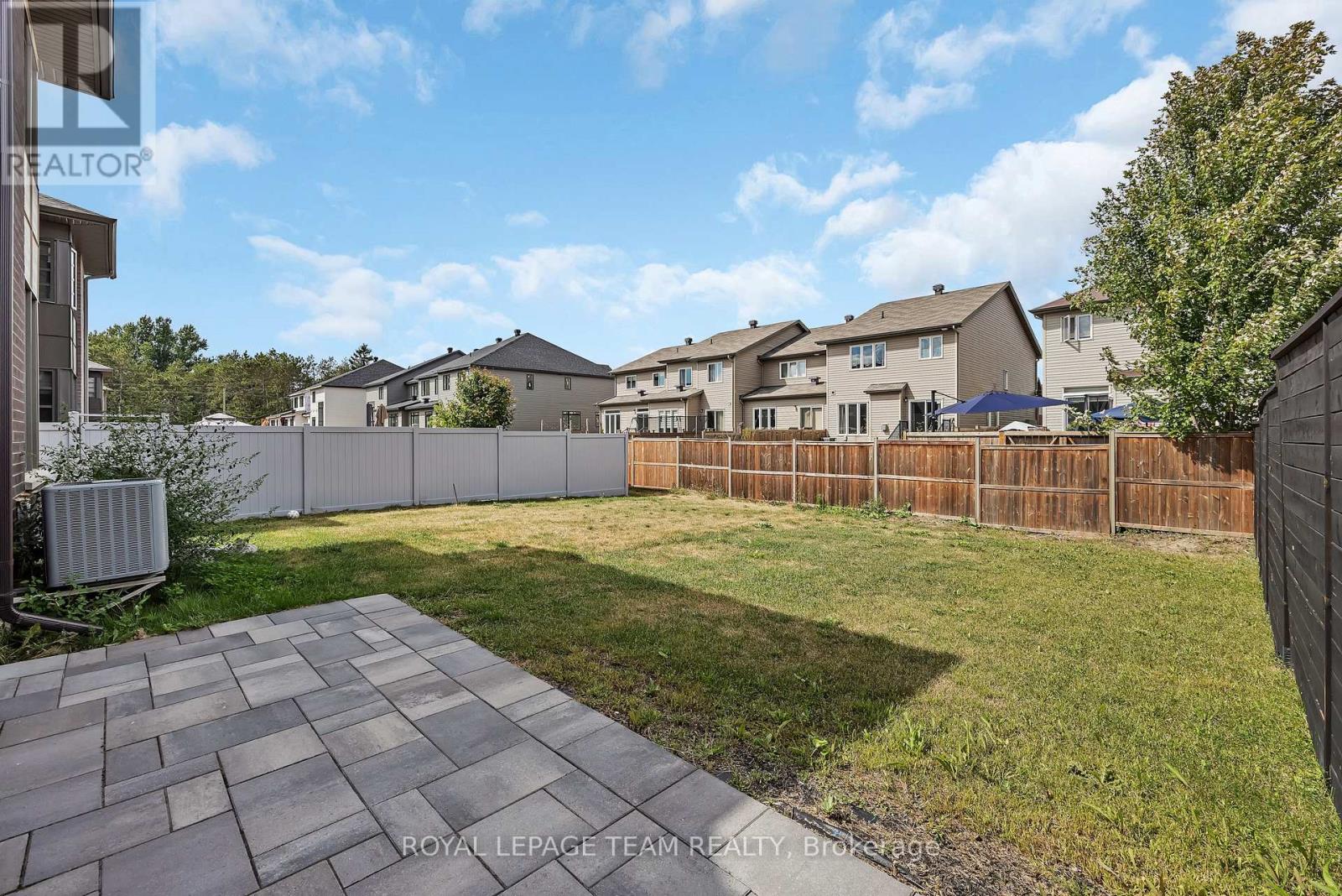 Photo 42 of 522 Borbridge Avenue, Ottawa ON