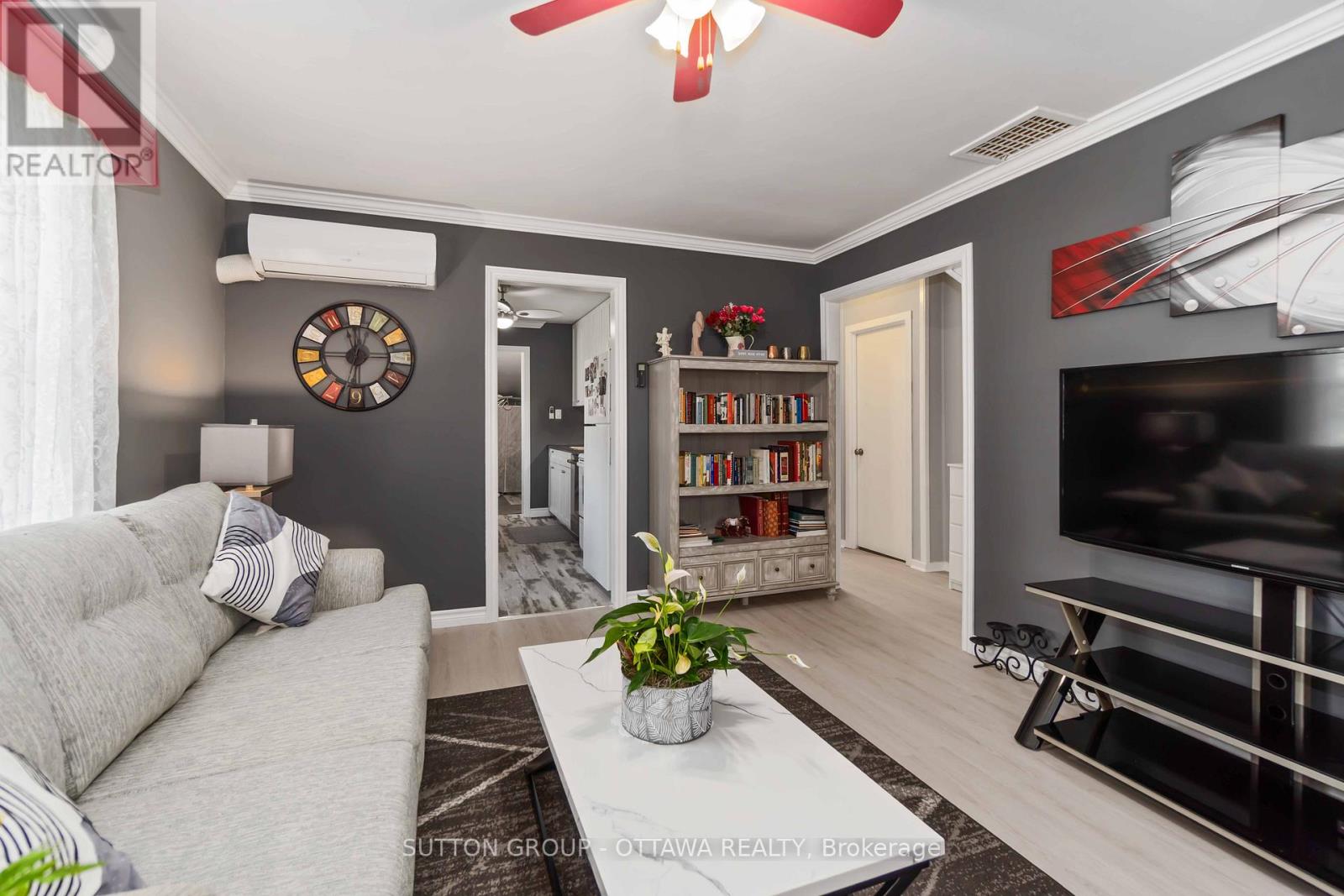 Photo 10 of 20 Roosevelt Drive, Smiths Falls ON
