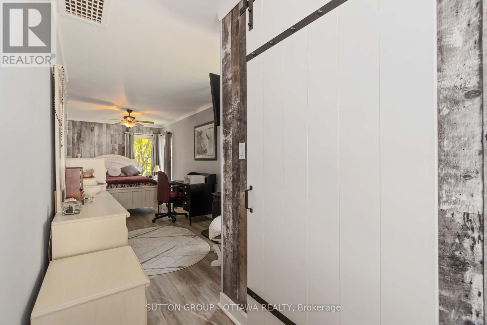 Photo 12 of 20 Roosevelt Drive, Smiths Falls ON